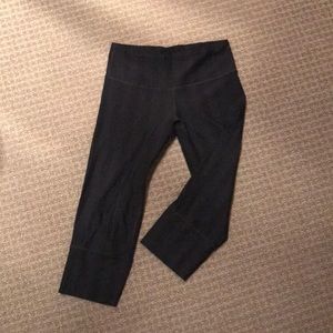 Lululemon cropped leggings